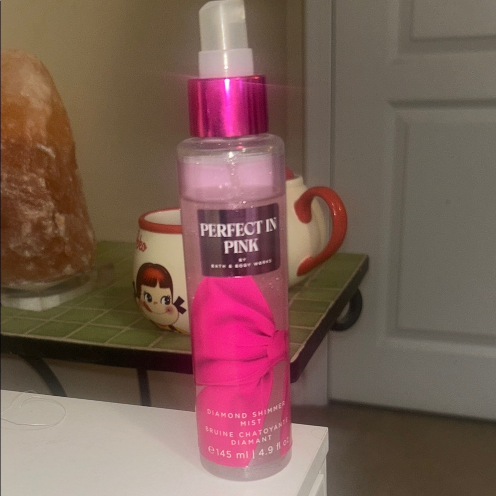 Perfect in Pink Diamond Sparkly glitter Shimmer Mist - Picture 2 of 2